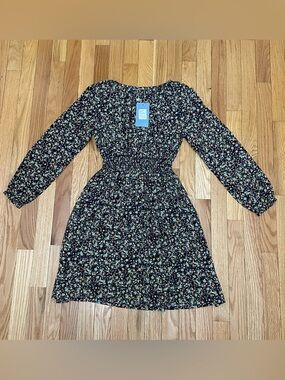 Floral Long-Sleeve Smocked Waist Midi Dress - Black Floral